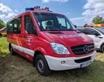 =MB Sprinter als Mehrzweckfahrzeug der Feuerwehr MÜNSINGEN, abgestellt auf dem Parkplatz der 2025er Rettmobil in Fulda