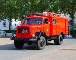 Magirus Deutz Feuerwehrl�schfahrzeug am 10.05.26 beim 135 Jahre Feuerwehr R�dermark Urberach Feier