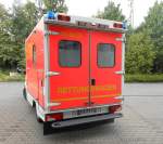 Erster Rettungswagen (RTW) der Feuerwehr-Rettungswache Viersen, auf Basis eines Mercedes-Benz Sprinter 518 CDI und dem medizinischen Kofferauf- und ausbau durch die Firma Fahrtec.