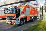 BF Frankfurt am Main Mercedes Benz Axor RW Schiene am 10.12.21 an der BLW1