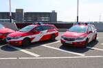 Frankfurt Airport Flughafenfeuerwehr Opel Astra PKW (Florian Flughafen 85/16-10 und 85/16-9) am 11.04.26 beim Terminal 3 Eröffnungsevent