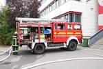 Feuerwehr Mainz IVECO TLF 16/18 (Florian Mainz 14/44) am 22.09.18 einer Jugendfeuerwehr Großübung an der Otto Schott Schule in Gonsenheim 