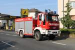 Feuerwehr Bruchköbel Niederissigheim IVECO Magirus TLF in einen Bereitstellungsraum am 24.04.20 in Bruchköbel bei einen Waldbrand 