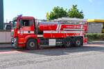 Feuerwehr Riedstadt Erfelden MAN TGS 26.430 Wassertransportfahrzeug (WTF) (Florian Riedstadt 26) am 25.04.26 bei einer Waldbrand�bung in Kelsterbach