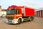 Feuerwehr Dieburg Mercedes Benz Actros WLF1 (Florian Dieburg 1/66-1) mit AB-Sonderlöschmittel am 29.09.23 bei einen Fototermin.