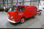 VW Ta2 Transporter der Feuerwehr Gland mit Anhänger ausgestellt in den Hallen der Palexpo in Genf am 29.03.2026