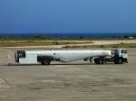 MAN 18.372 mit Tankauflieger am 19.06.2012 auf dem Flughafenvorfeld von Rhodos(Gr).