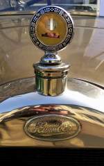 Humber Ltd., Logo und Motometer an einem Oldtimer-PKW von 1927, die englische Firma begann 1898 mit der Automobilproduktion, April 2015