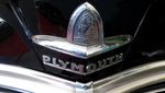 PLYMOUTH, Logo und Schriftzug auf der Motorhaube eines Oldtimer-PKW, ehemalige Automarke des US-amerikanischen Chrysler-Konzerns, Mai 2016