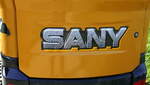 SANY, Schriftzug am Heck eines Baggers, die Baumaschinenfirma in China wurde 1989 gegründet, Okt.2022