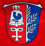 =Gemeindewappen von HELSA, angebracht am Ford Transit der dortigen Feuerwehr, gesehen auf dem Parkplatz der 2025er Rettmobil in Fulda