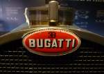 Bugatti, Kühleremblem am Typ 41 von 1930, der Italiener Ettore Bugatti baute seine legendären Autos im Elsaß von 1909-1963, Nov.2013