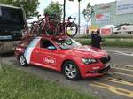 Skoda als Begleitfahrzeug des Tour de Suisse Team's Katusha / Alpecin am 12.6.17 nach der Zieleinfahrt in Bern.