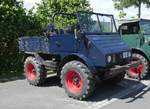 =Unimog U 40, ausgestellt bei der Traktorenaustellung der Fendt-Freunde Bad Bocklet im Juni 2019