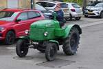 Der Fahrer dieses Steyr, hatte sich den Witterungsverhältnissen nach gekleidet um bei der Rundfahrt um Angelsberg mitzumachen.