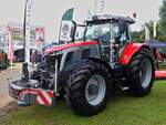 Massey-Ferguson 7S.210, war bei der Landwirtschaftsmesse in Ettelbr�ck ausgestellt. 05.07.2024