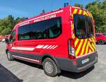 =Ford Transit als Einsatzleitfahrzeug der Feuerwehr HÜNFELD steht auf dem Ausstellungsgelände anl.