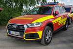 =Audi Q 5 als Kommandowagen der Branddirektion STUTTGART, steht auf dem Parkplatzgelände der RettMobil 2022 in Fulda, 05-2022