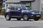 Jeep Renegade, Mitte September 2026 im Bild festgehalten.