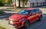 KIA XCeed in der Farbe  Orange Fusion . Foto: 10.2021