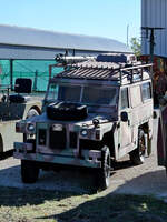 Dieser Land Rover Santana 109 der Spanischem Armee ist mit dem Mercurio Communication System ausgestattet.