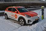 Kia Niro e Pkw, von Webtaxi, an der Lades�ule beim Bahnhof in Clerf.