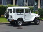 Profilansicht eines Toyota Land Cruiser FJ40 des Modelljahres 1979. 28.07.2016 auf Madeira.