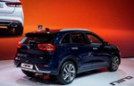 Kia Niro (Rückansicht), der neue Hybrid von Kia mit der gleichen Technologie als der Hyundai Ioniq, nur in SUV-Form.