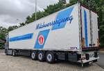 =MAN TGX-Sattelzug 18.520 der Milchversorgung PHILIPP KNEPPER steht zur Fahrerpause auf einem Rastplatz an der A 7