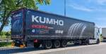 =DAF-Sattelzug von der Spedition WELTZIEN mit einem Sattelauflieger mit KUMHO-Werbung, 05-2026, Frontansicht eingestellt am 16.08.26.