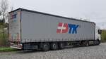 =Scania R 450-Sattelzug von DTK-Logistics aus Dänemark, 04-2023