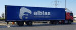 =Renault-Sattelzug mit einem Auflieger von ALBLAS-Logistics, 07-2022