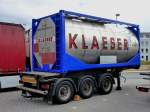 KLAESER 20ft Tankcontainer auf einem SCHMITZ Trailer in Herten am 11.08.2013