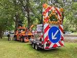 =NISSEN-Verkehrssicherungsanh�nger der  Die Autobahn GmbH , hier an einem Unimog, steht beim Hessentag in Fulda, 06-2026