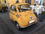 BMW Isetta 300 im ADAC-Look aus dem Jahr 1959. Produziert wurde die 'Isetta 300' von 1956 bis 1962. Die 300´er Isetta wurde ein Jahr nach Vorstellung der 250´er Isetta in die Produktpalette von BMW aufgenommen. Die 300´er kostete mit e ...