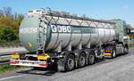 =Volvo-Tanksattelzug der Firma GOBO, aus Belgien, rastet an der A 3 im Mai 2022