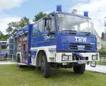 =Iveco Magirus des THW steht auf der Präsentationsfläche der Rettungs- und Hilfsdienste, gesehen im Juni 2019 beim Hessentag in Bad Hersfeld
