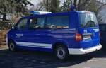 =VW T5 des THW, eingesetzt zum Transport der mobilen Corona-Impfteams.