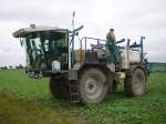 Br�utigam Hydrotrac 120-40 als selbstfahrende Feldspritze auf einem Feld in der N�he der BAB Ausfahrt Waltershausen am 17.10.2009 