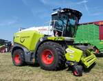 =Claas Jaguar 950, gesehen beim Firmengeburtstag:  66 Jahre Lohnunternehmen HERRLICH  aus Langenbieber, 06-2026