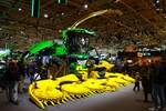 John Deere F9 Feldhäcksler am 15.11.25 auf der Agritechnica in Hannover Messe