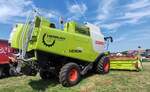 =Claas Lexion 750, gesehen beim Firmengeburtstag: '66 Jahre Lohnunternehmen HERRLICH' aus Langenbieber, 06-2026