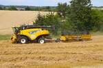 New Holland CR9060 am 13.07.26 bei Ronneburg im Main Kinzig Kreis