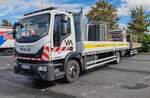 =Iveco 140.280 der Firma VIA-VERKEHRSSICHERUNG steht im August 2026 auf dem Rasthof Werneck