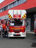Feuerwehr Hanau IVECO/Magirus DLA(K) 23/12 (Florian Hanau 1-30-1) am 05.06.16 beim Tag der Offenen Tür