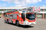 Neue Feuerwehr Aschaffenburg IVECO Magirus DLK 23/12 am 10.05.19 bei einen Fototermin 