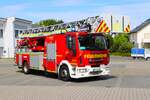 Feuerwehr Dreieich Sprendlingen IVECO Magirus DLK23/12 (Florian Dreieich 4-30-1) am 05.07.25 bei einen Fototermin. Danke für das tolle Shooting