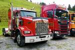 Eine Kennworth und Scania Zugmaschine von F.