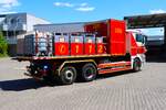 Feuerwehr Neu-Isenburg MAN TGA 26.480 WLF1 mit AB-Sonderl�schmittel (Florian Isenburg 1/66-1) am 13.06.26 bei einen Fototermin.