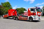 Feuerwehr Neu-Isenburg MAN TGA 26.480 WLF1 mit AB-Sonderl�schmittel (Florian Isenburg 1/66-1) am 13.06.26 bei einen Fototermin.